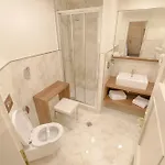 Embassy 4* Κάρλοβι Βάρι