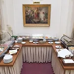 Embassy Ξενοδοχείο
