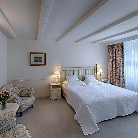 Hotel Embassy Karlsbad