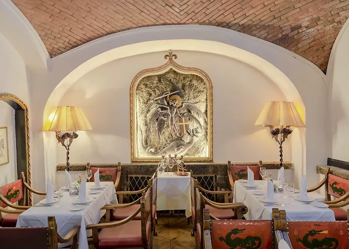 Hotel Embassy